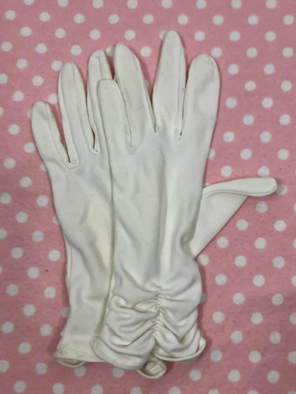 Vintage Ladies White Gloves 7